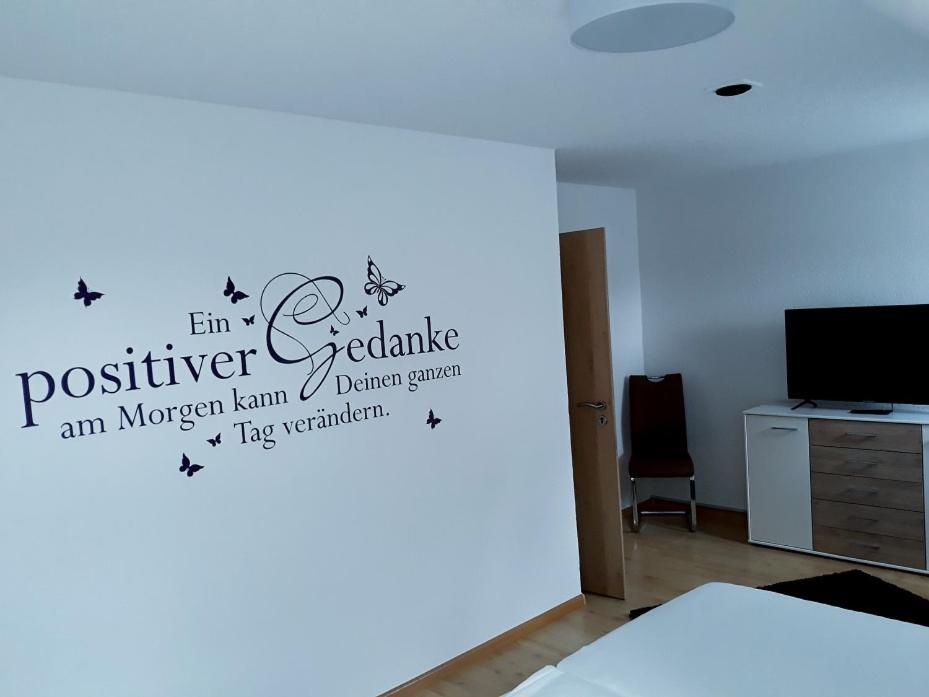 Gasthaus Hotel Kranz 라우펜부르크 외부 사진